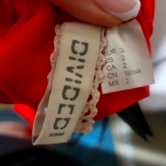 High-waisted pleated A-line skirt - Picture 4 of 5